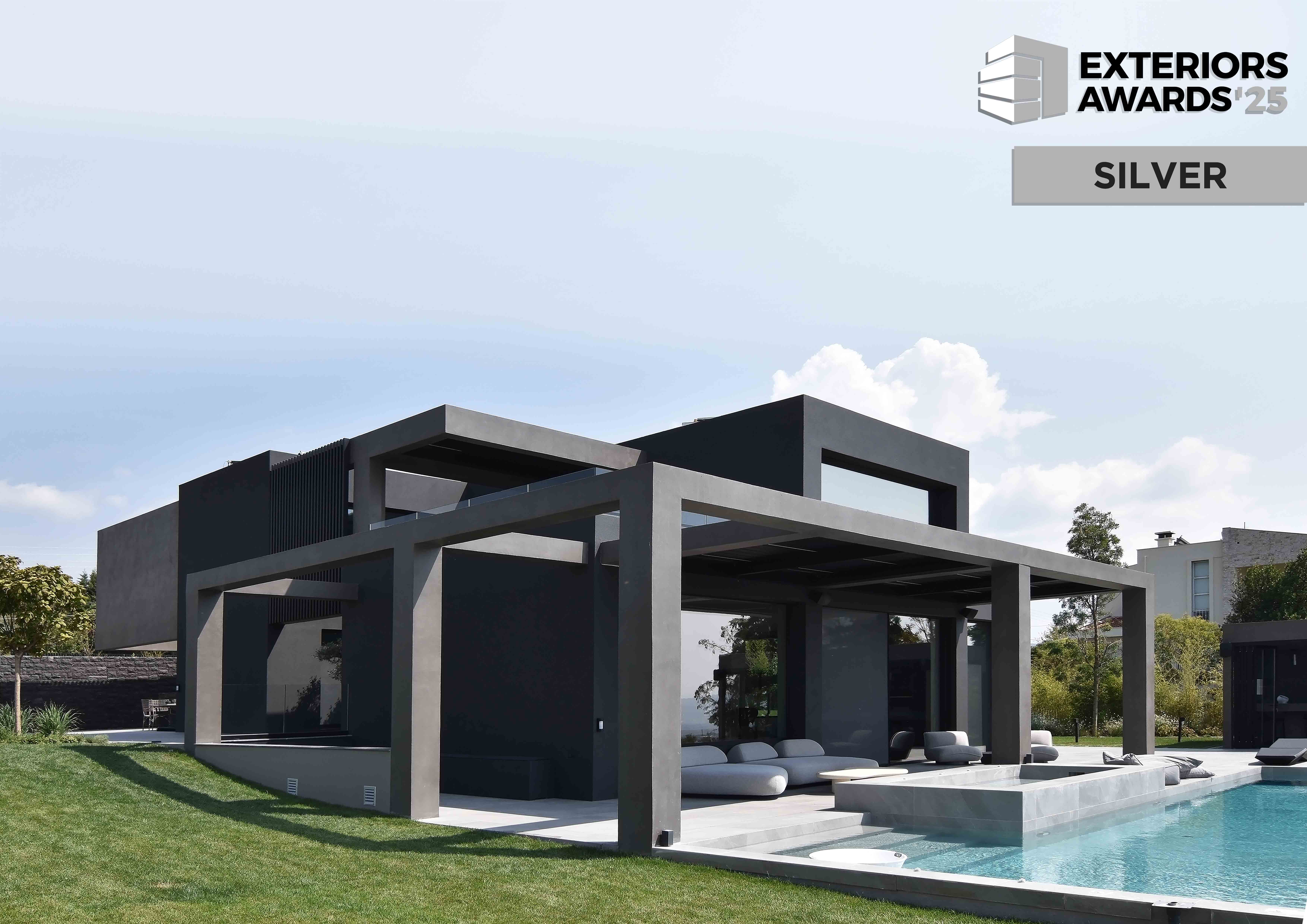 LUXURY VILLA IN PANORAMA